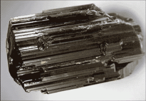 LA-TOURMALINE-Turmalit